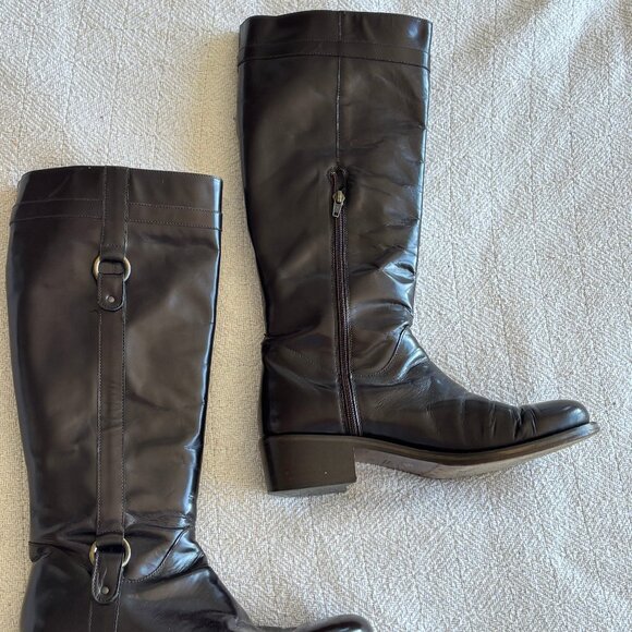 Vince Camuto leather boots (Size 9, 40-inch  ) - Picture 2 of 4